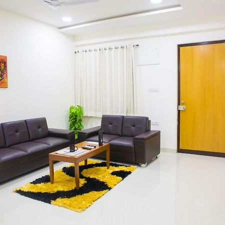 Aptly Premium Serviced Apartments - A Brand Unit Of Skyla - Lotus Pond Haydarabad Dış mekan fotoğraf